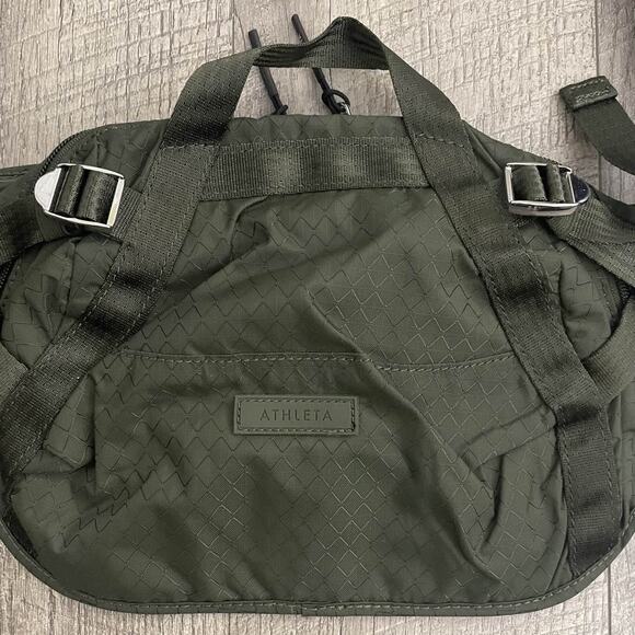 Athleta Excursion Large Waist Pack Crossbody Belt Dark Green - Picture 3 of 6